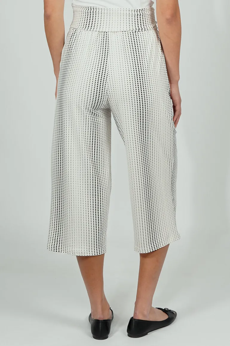 Beechers Brook Dotted Pattern Fold Over Cropped Pants - White