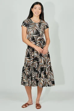 Beechers Brook Leaf Print Short Sleeve Tiered Midi Dress - Black