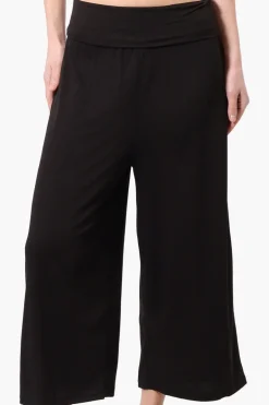 Costa Blanca Solid Fold Over Cropped Pants - Black