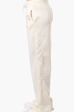 Fahrenheit Brooklyn Print Fleece Sweatpants - Cream