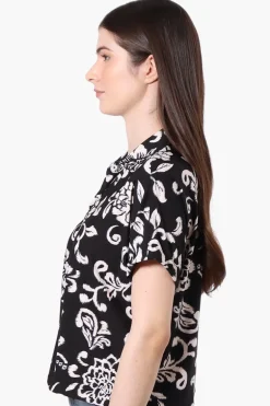 International INC Company Leaf Pattern Button Up Cropped Shirt - Black