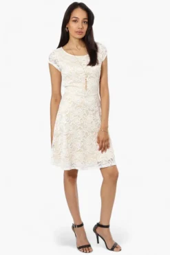 Limite Floral Lace Necklace Cocktail Dress - White