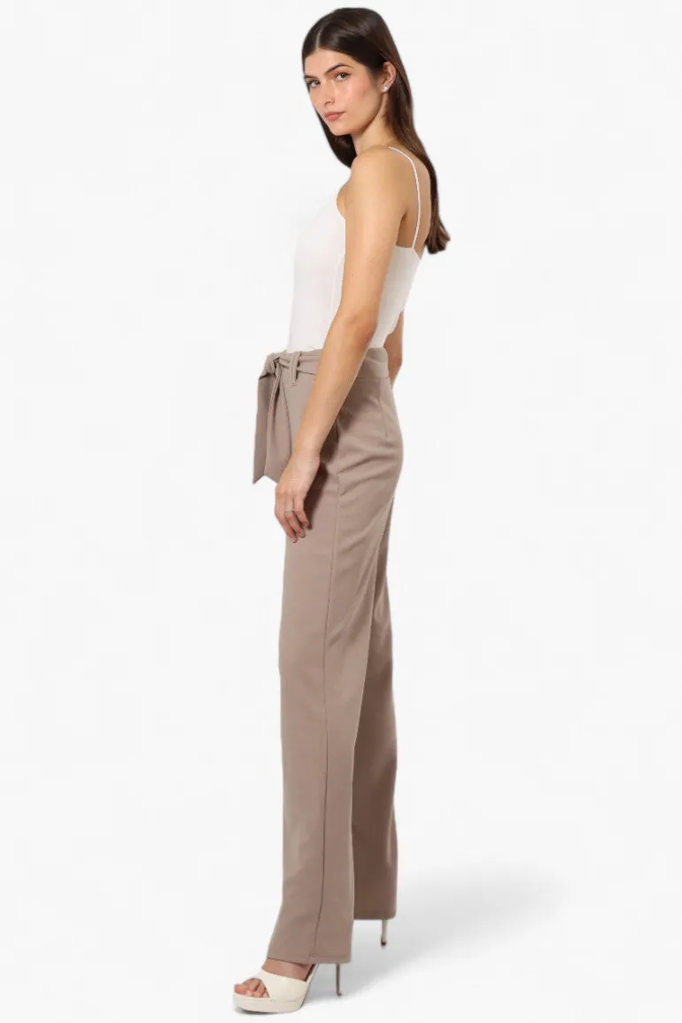 Limite Solid Belted Pants - Beige