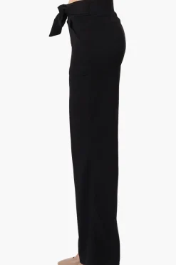 Majora Solid Large Pocket Belted Pants - Black