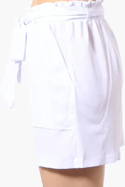 Stylexchange Vintage Solid Belted Shorts - White